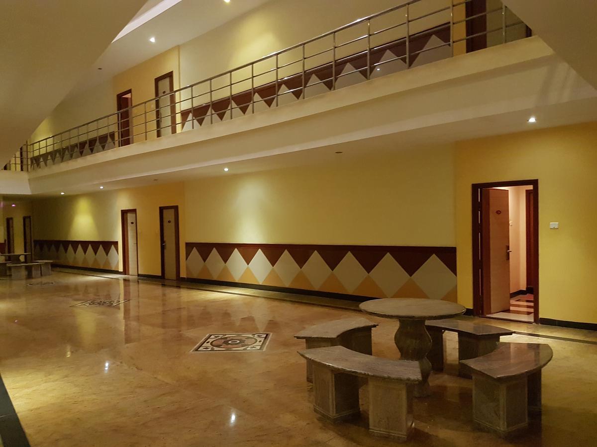 Hotel Subhalakshmi Palace Karaikkudi Luaran gambar