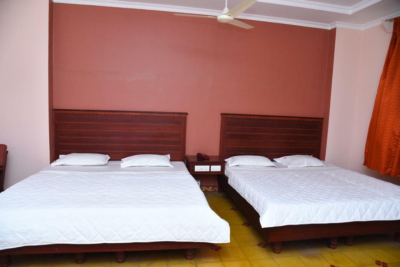 Hotel Subhalakshmi Palace Karaikkudi Luaran gambar