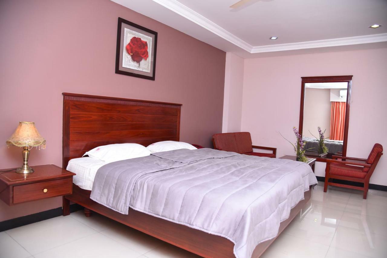 Hotel Subhalakshmi Palace Karaikkudi Luaran gambar