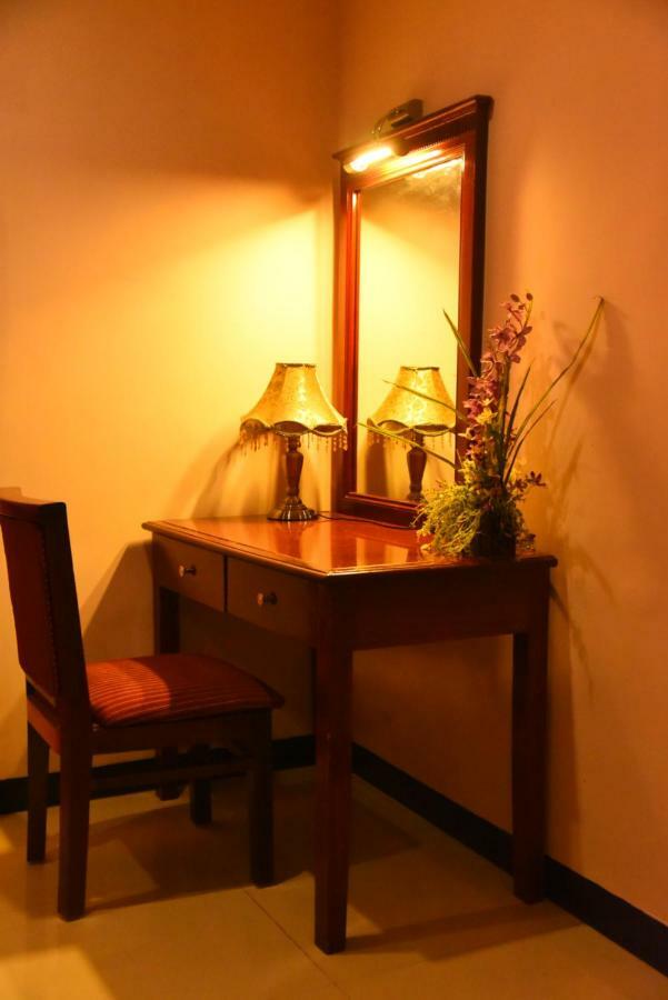 Hotel Subhalakshmi Palace Karaikkudi Luaran gambar
